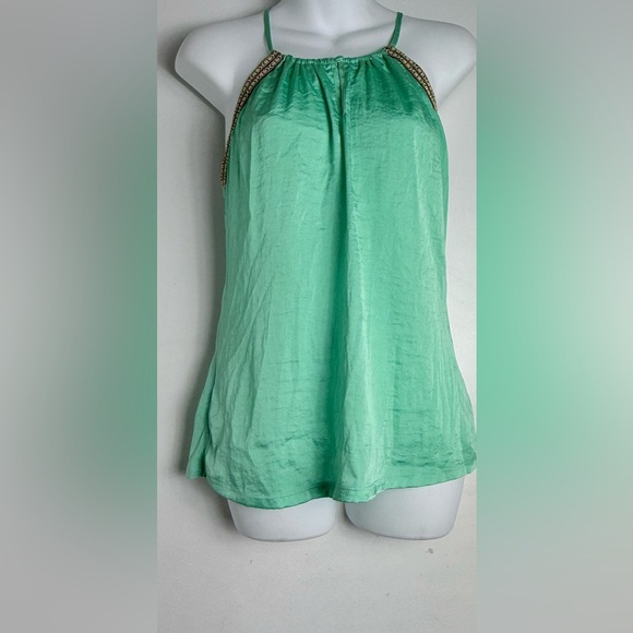 Elegant Green Women's Top - Picture 1 of 6